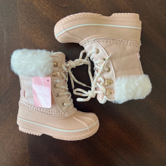 Toddler Pink Fur-Lined Winter Boots | 🆕 Size 6 TODDLER - Picture 3 of 10